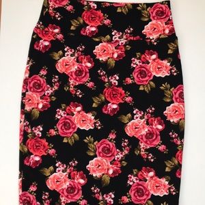 LuLaRoe Cassie skirt